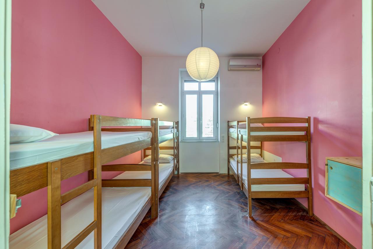Hostel Colors Of Adriatic - Youth Only Split Bagian luar foto